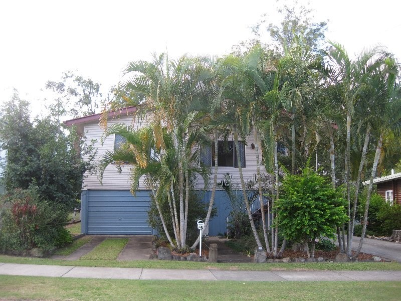 27 Hayes Street, Brassall QLD 4305