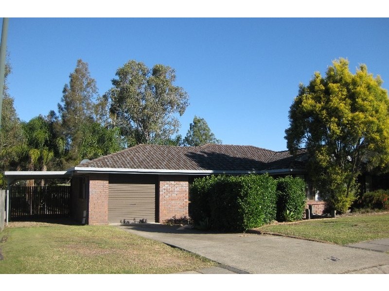 110 Equestrian Drive, Yamanto QLD 4305
