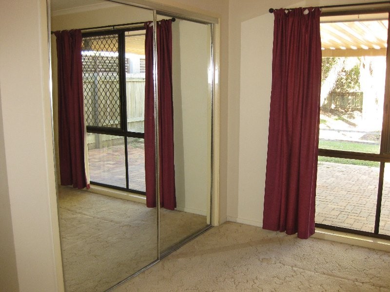 110 Equestrian Drive, Yamanto QLD 4305