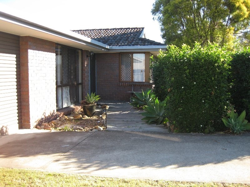 110 Equestrian Drive, Yamanto QLD 4305