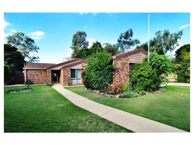 26 Islandview Street, Barellan Point QLD 4306