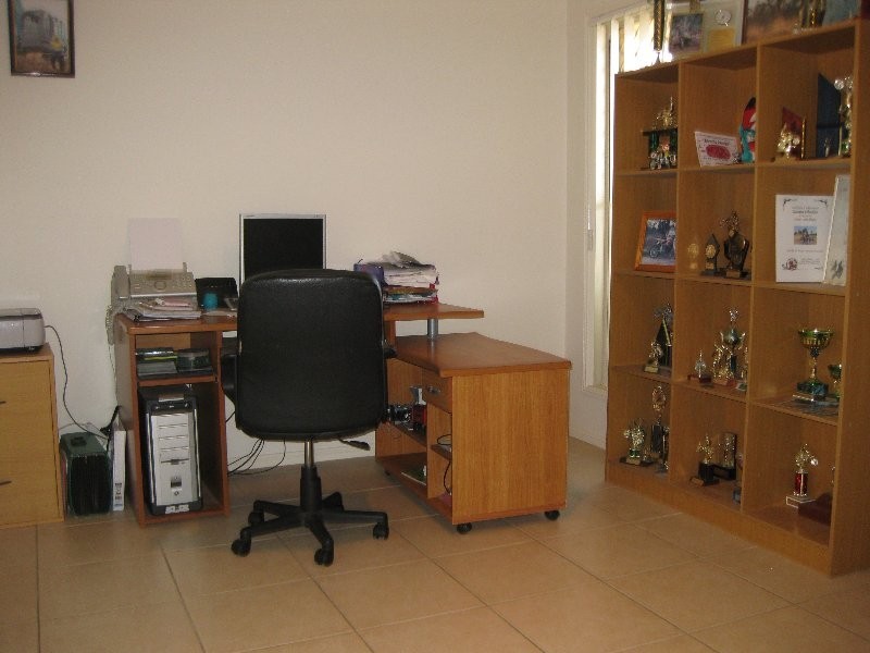 185 Edwards Street, Flinders View QLD 4305