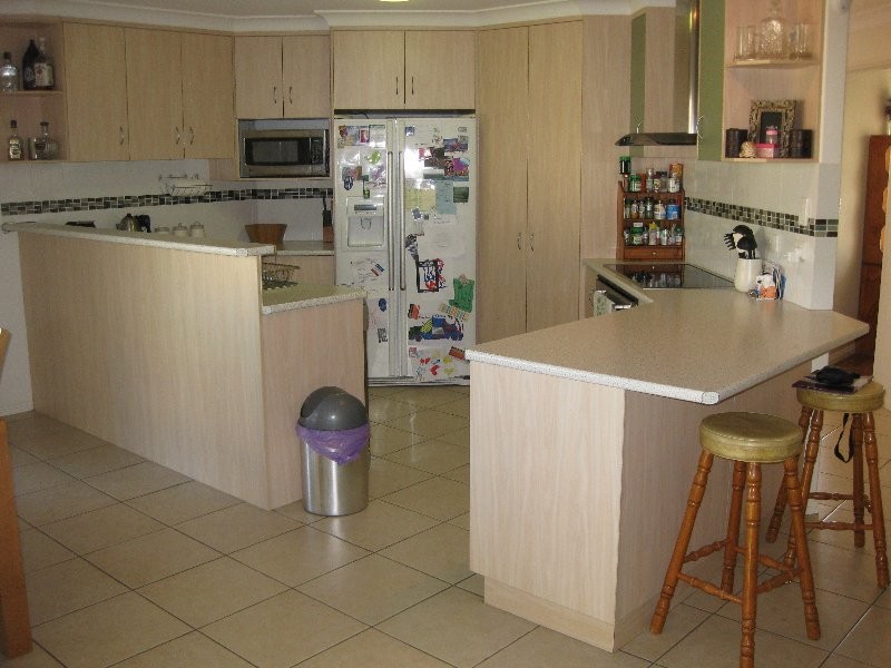 185 Edwards Street, Flinders View QLD 4305