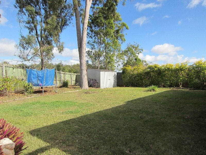 73 Sandalwood Drive, Yamanto QLD 4305