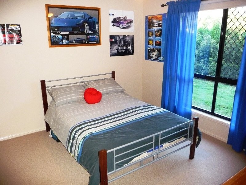 Pine Mountain QLD 4306