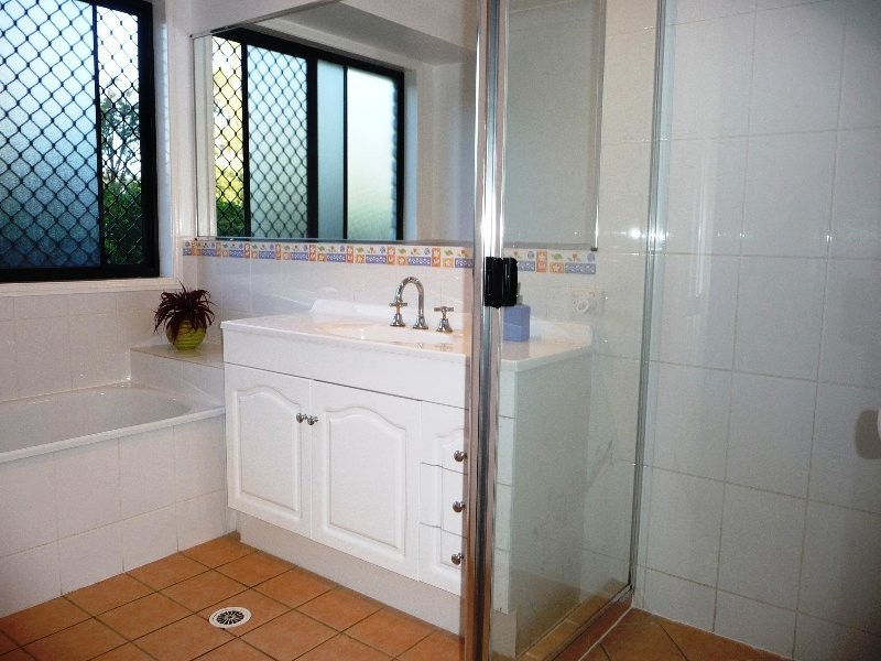 Pine Mountain QLD 4306