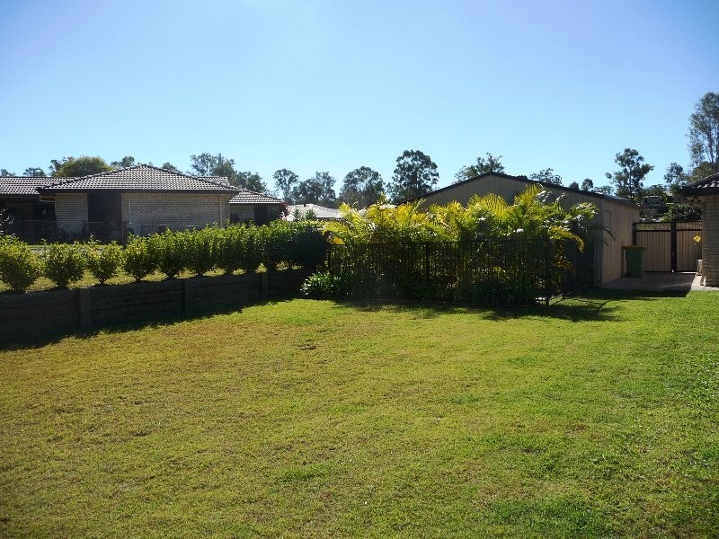 Pine Mountain QLD 4306
