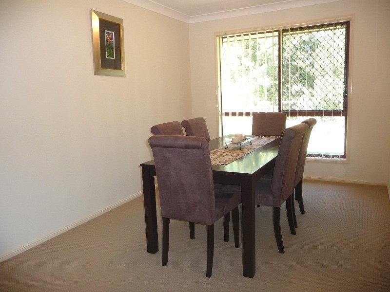 13 Cabernet Crescent, Pine Mountain QLD 4306