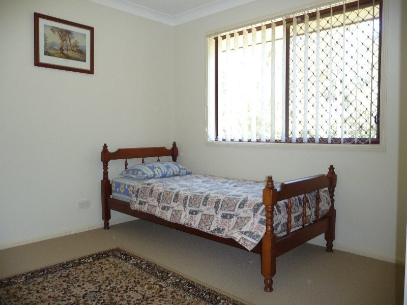 13 Cabernet Crescent, Pine Mountain QLD 4306
