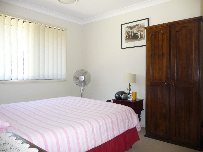 13 Cabernet Crescent, Pine Mountain QLD 4306
