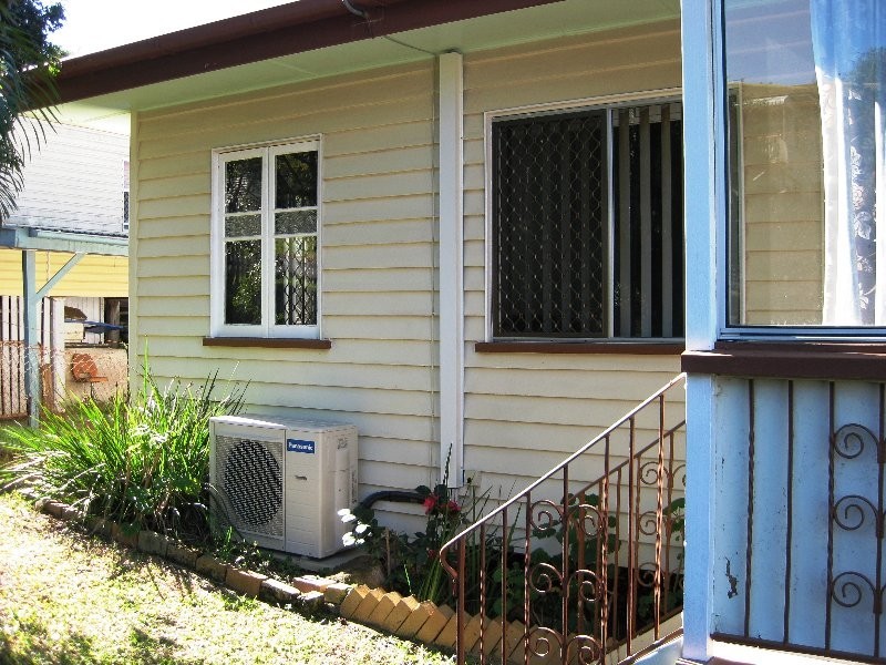 13 Mossom Street, North Ipswich QLD 4305