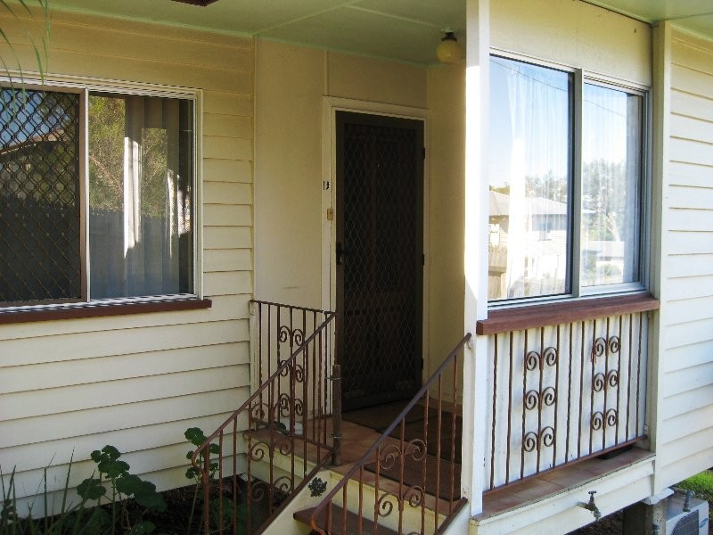 13 Mossom Street, North Ipswich QLD 4305