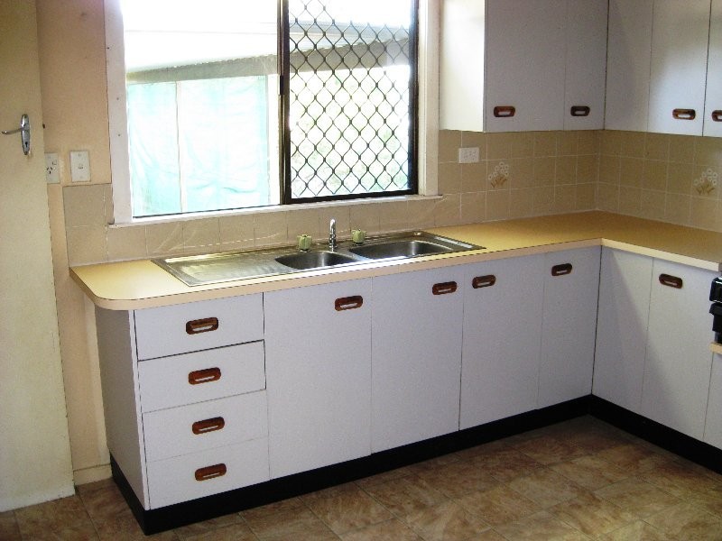 13 Mossom Street, North Ipswich QLD 4305
