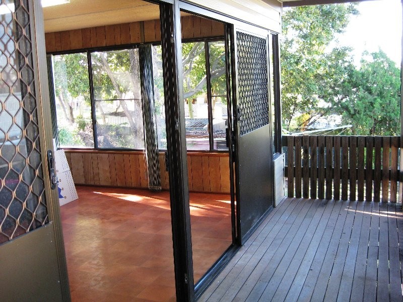 13 Mossom Street, North Ipswich QLD 4305