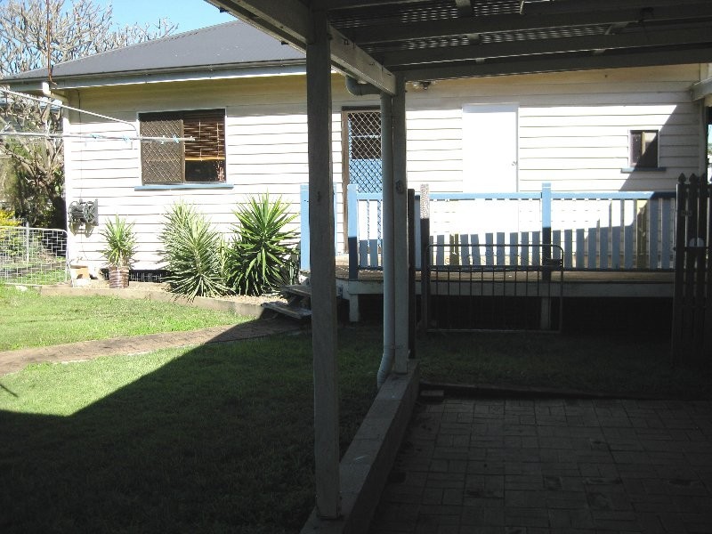 4 Jackson Street, Ipswich QLD 4305