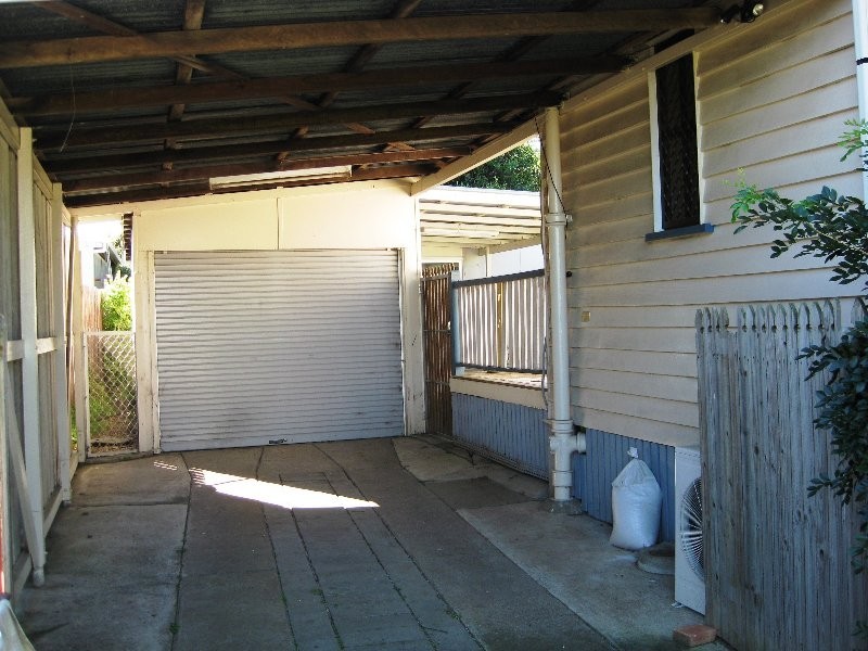 4 Jackson Street, Ipswich QLD 4305