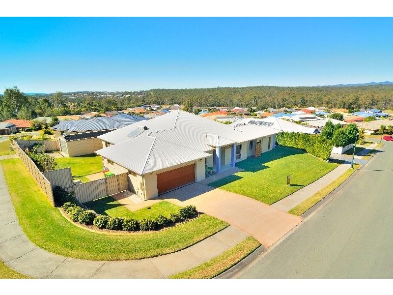 19 Harrison Grove, Deebing Heights QLD 4306