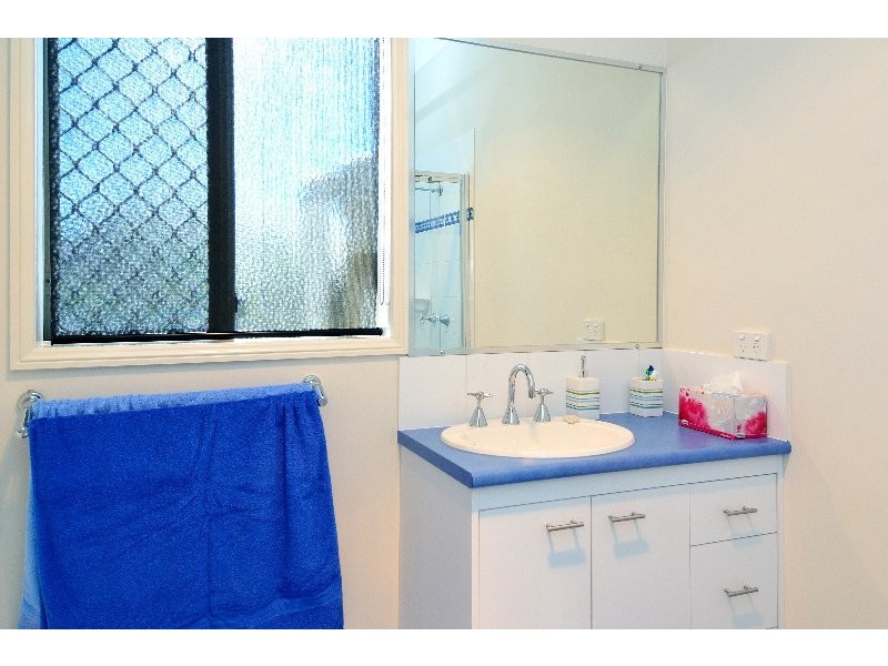 19 Harrison Grove, Deebing Heights QLD 4306