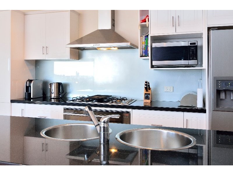 19 Harrison Grove, Deebing Heights QLD 4306