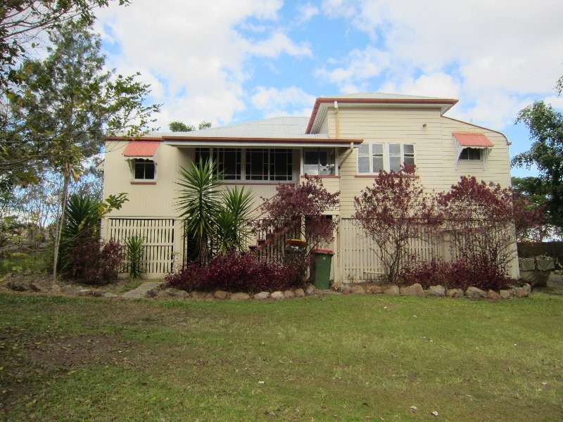 101 Pine Mountain Road, Brassall QLD 4305