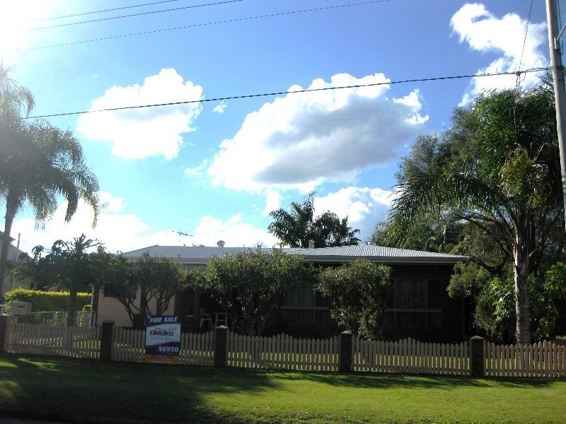 35 Law Street, Bundamba QLD 4304