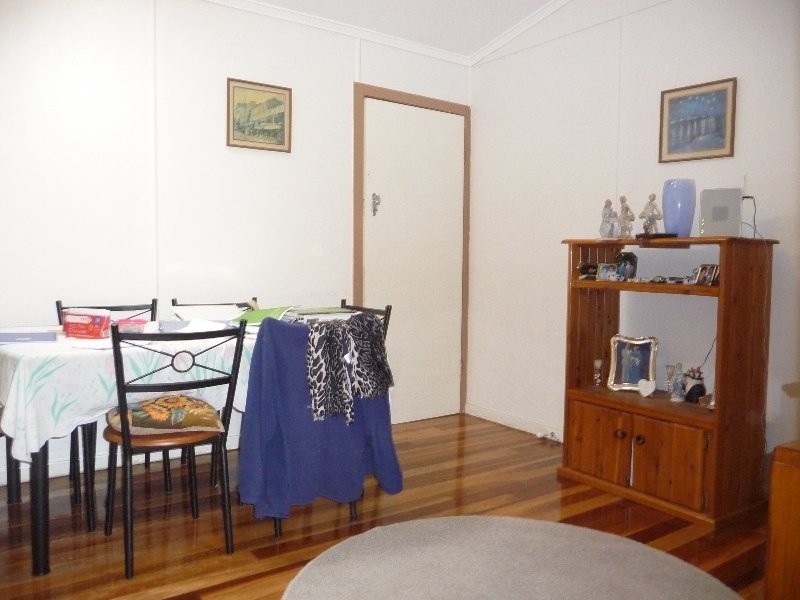 43 Grange Road, Eastern Heights QLD 4305