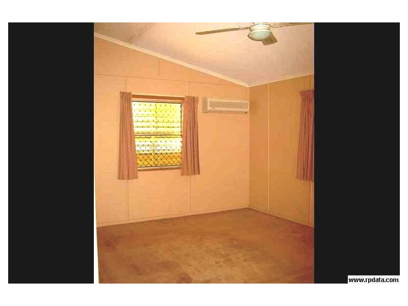 43 Grange Road, Eastern Heights QLD 4305