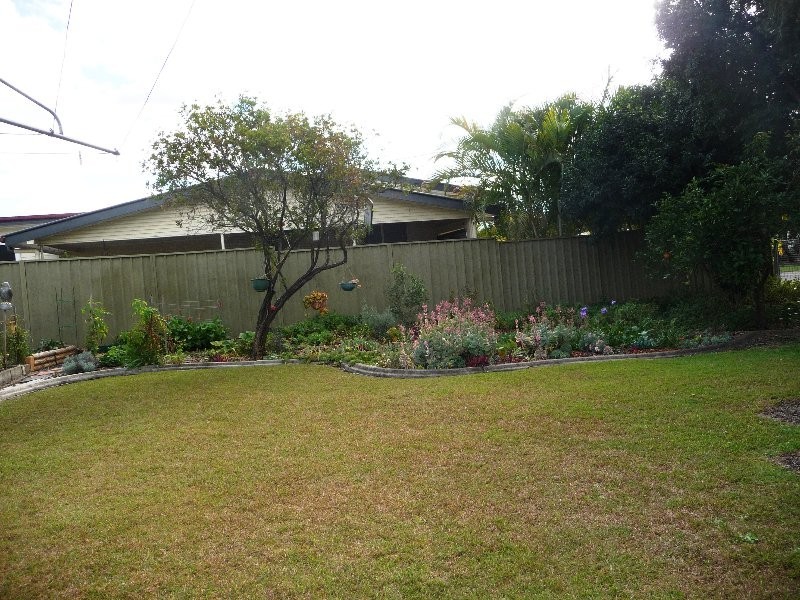 43 Grange Road, Eastern Heights QLD 4305