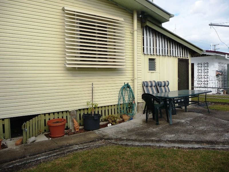 43 Grange Road, Eastern Heights QLD 4305