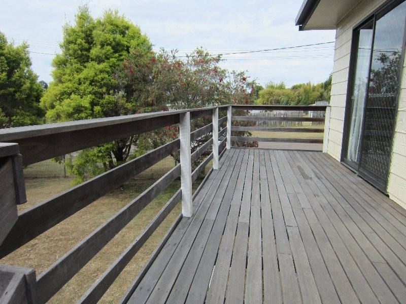 18 Melbury Street, Willowbank QLD 4306