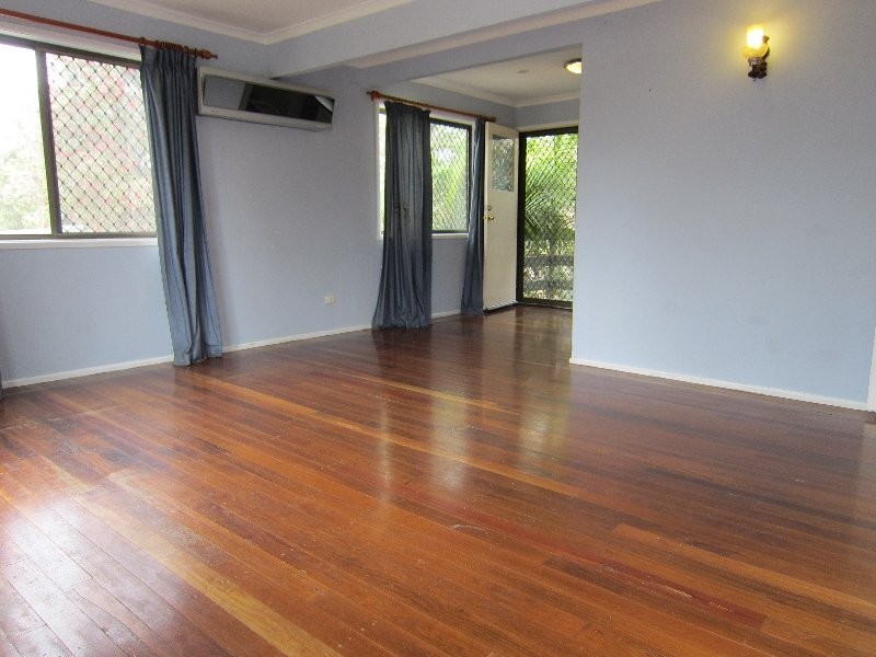 18 Melbury Street, Willowbank QLD 4306