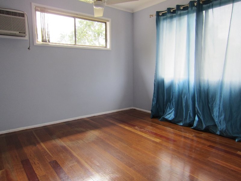 18 Melbury Street, Willowbank QLD 4306