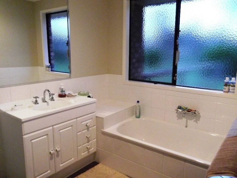 4 Hercules Row, Karalee QLD 4306