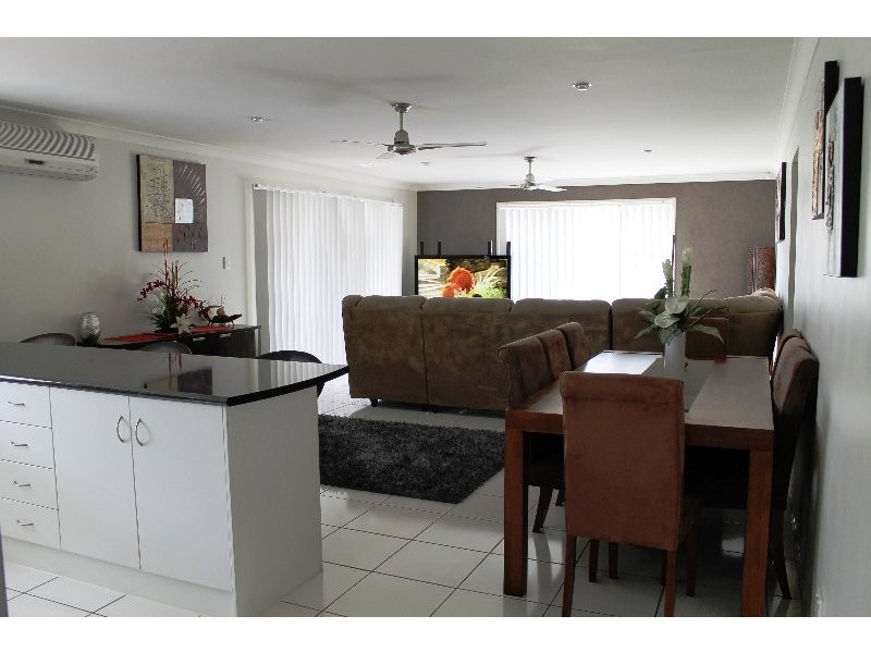26 Brittany Crescent, Raceview QLD 4305
