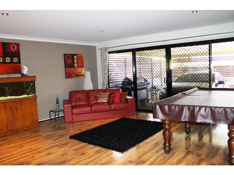26 Brittany Crescent, Raceview QLD 4305