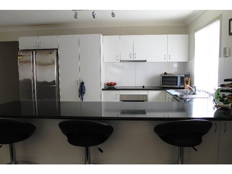 26 Brittany Crescent, Raceview QLD 4305