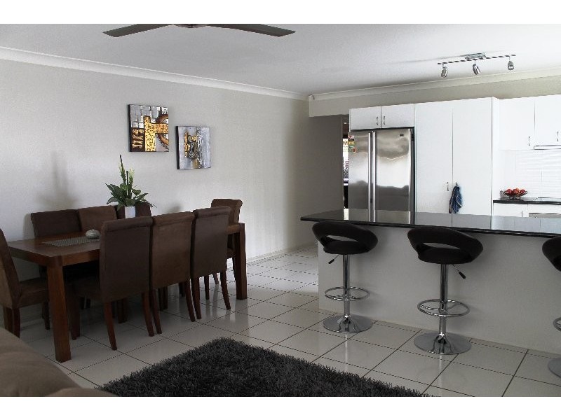 26 Brittany Crescent, Raceview QLD 4305