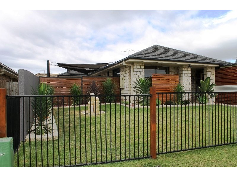 26 Brittany Crescent, Raceview QLD 4305