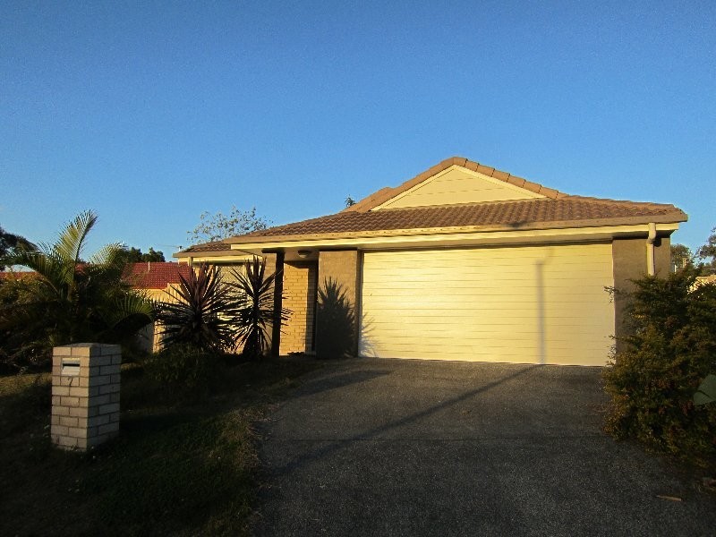 7 Sophie Street, Raceview QLD 4305