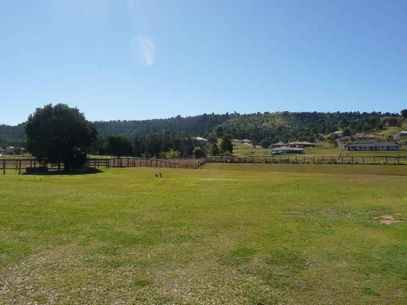 6 Eckart Court, Minden QLD 4311