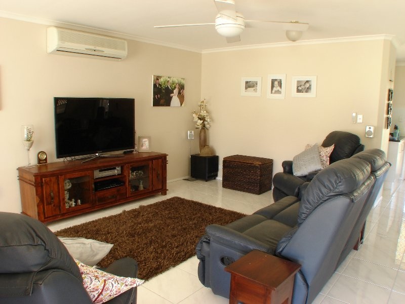 114 Equestrian Drive, Yamanto QLD 4305