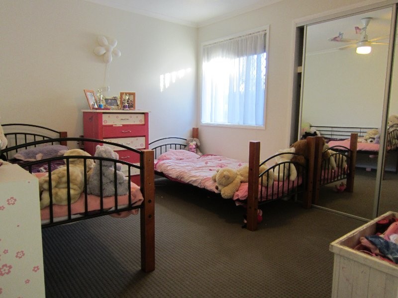 114 Equestrian Drive, Yamanto QLD 4305