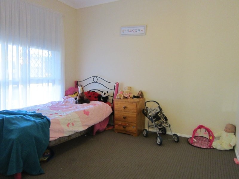 114 Equestrian Drive, Yamanto QLD 4305