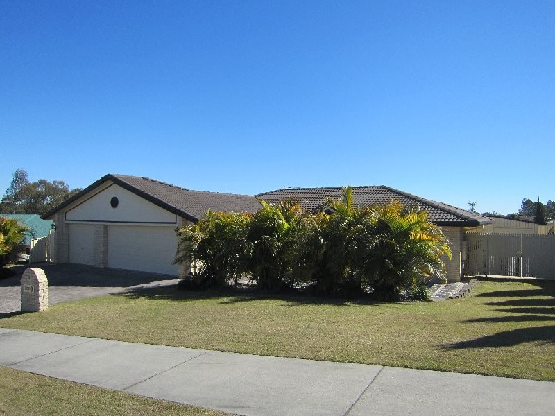 4 Chelsea Close, Flinders View QLD 4305