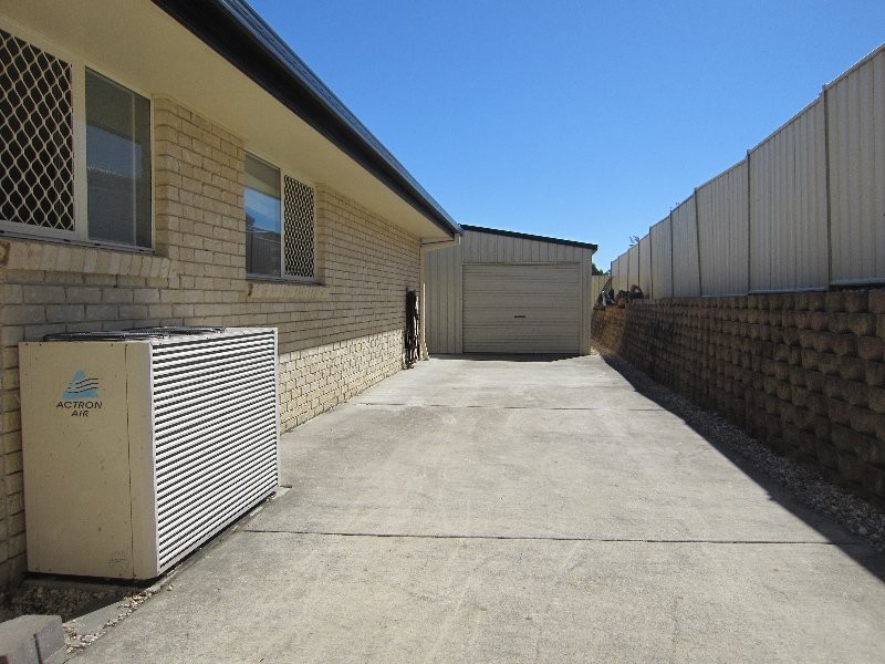4 Chelsea Close, Flinders View QLD 4305