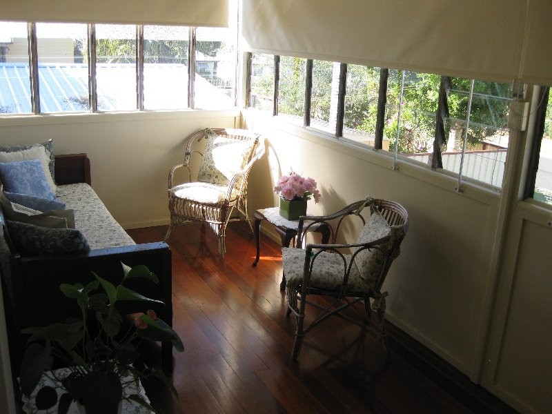 1 Teape Street, Silkstone QLD 4304