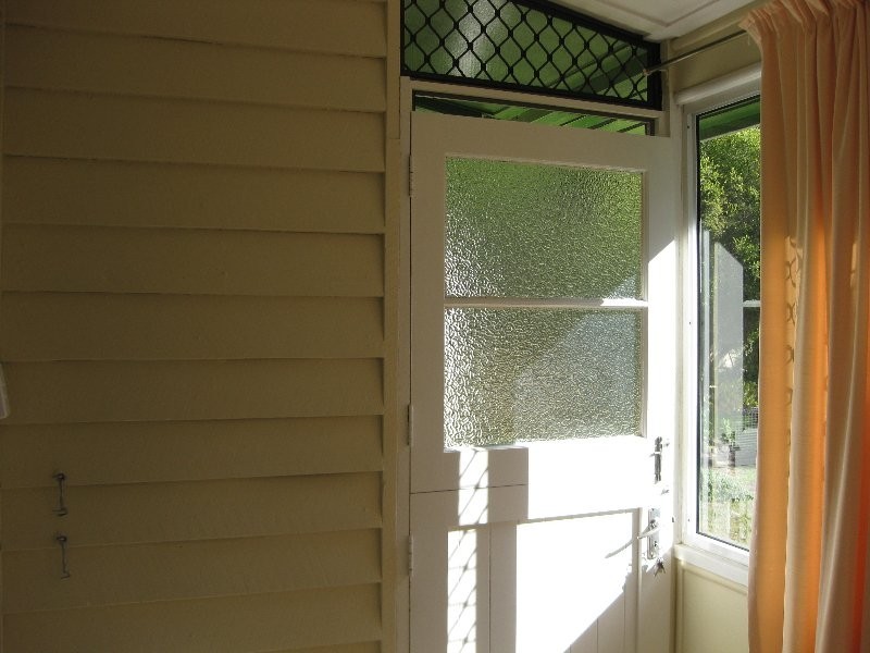 1 Teape Street, Silkstone QLD 4304