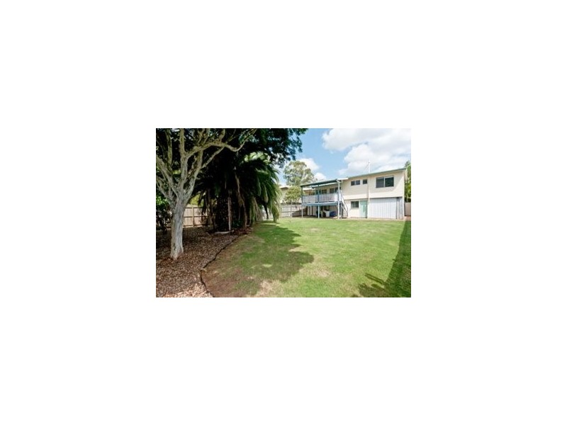 13 Boundary Street, Moores Pocket QLD 4305