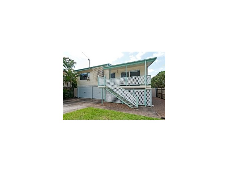 13 Boundary Street, Moores Pocket QLD 4305