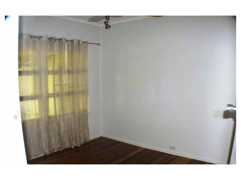 26 Emerald Street, Brassall QLD 4305